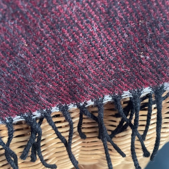 Vintage Sha’re Wool Golfer Scarf France Grey Burgundy Fringe 12x 56 - Picture 8 of 13